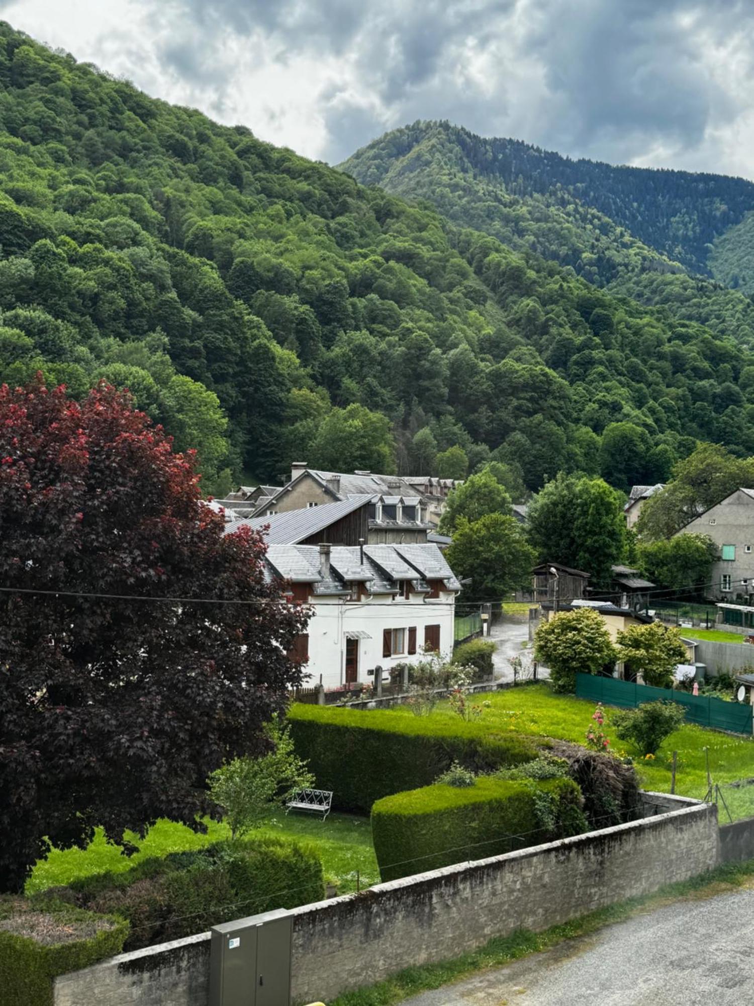 L'Appart Du Maupas, T3, Wifi, Parking Bagnères-de-Luchon Exterior foto
